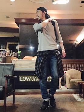 「URBAN RESEARCH Sonny Label（アーバンリサーチサニーレーベル）のアイテム（パンツ）」を使った、MasaakiOoueさん（メンズ・169cm）の春コーディネート