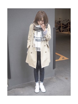 「A.P.C.」｜「アイテム（トレンチコート）」を使った、YUKさん（レディース・156cm）の冬コーディネート