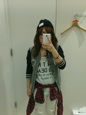 「Honeys（ハニーズ）のアイテム（スタジャン）」を使った、あすにゃんさん（レディース・152cm）の春コーディネート