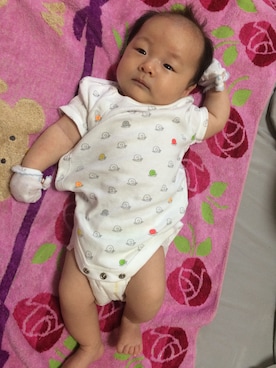 「babyGAP（babyGAP）のアイテム（ロンパース、ホワイト系）」を使った、♡RUIT☺︎♡さん（キッズ・60cm）の夏コーディネート
