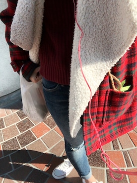 「Abercrombie&Fitch（アバークロンビーアンドフィッチ）のアイテム（ムートンコート）」を使った、chikoさん（レディース・158cm）の冬コーディネート
