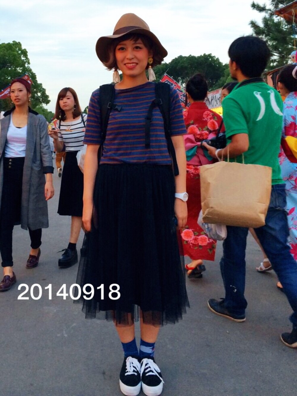 「ハット、ボーダー、お祭り、放生会、福岡、ツバ広ハット」｜「LOWRYS FARMのアイテム（スカート、ブラック系）」を使った、mizukiさん（レディース・163cm）の秋コーディネートの1枚目の写真
