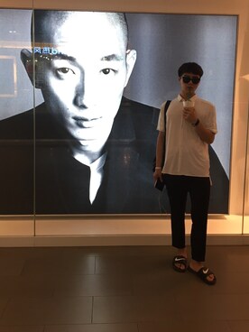 「Juicyのアイテム」を使った、儒纳さん（メンズ・181cm）の夏コーディネート