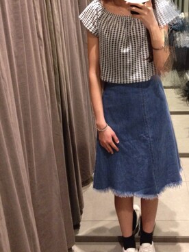 「ZARA（ザラ）のアイテム（デニムスカート、ブルー系）」を使った、树树Eさん（レディース）の春コーディネート