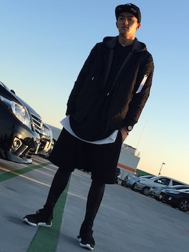 「ADYN（エーディーワイエヌ）のアイテム（Tシャツ/カットソー）」を使った、RYUYAさん（メンズ・182cm）の冬コーディネート