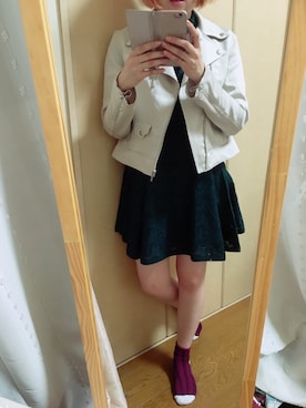 「MIHARAYASUHIRO（ミハラヤスヒロ）のアイテム（ライダースジャケット）」を使った、ラビさん（レディース・158cm）の秋コーディネート