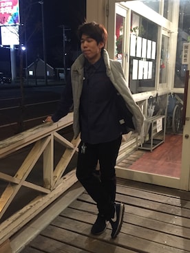 「TOMMY HILFIGER（トミーヒルフィガー）のアイテム（アクセサリー）」を使った、まっこさん（メンズ・170cm）の秋コーディネート