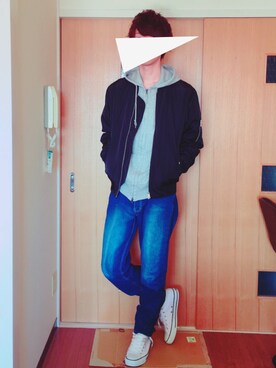 「DHOLIC（ディーホリック）のアイテム（ブルゾン）」を使った、TAISEIさん（メンズ・175cm）の春コーディネート