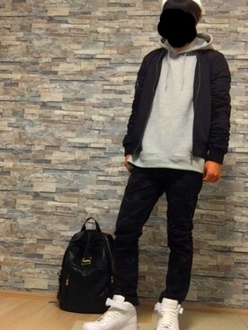 「EDIFICE（エディフィス）のアイテム（ニットキャップ/ビーニー）」を使った、Ryoyaさん（メンズ・172cm）の秋コーディネート