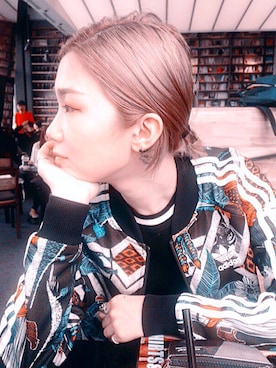 「アイテム（ボディバッグ/ウエストポーチ、ブルー系）」を使った、mi_ogyさん（レディース・162cm）の春コーディネート