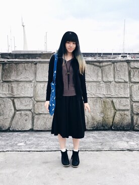 「5（ファイブ）のアイテム（アクセサリー）」を使った、Jia Linさん（レディース・160cm）の冬コーディネート
