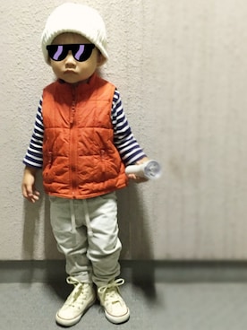 「アイテム（ベスト、レッド系）」を使った、morrisさん（キッズ・90cm）の秋コーディネート