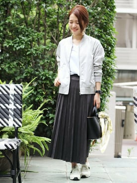 「Vネック」｜「アイテム（MA-1）」を使った、masu*さん（レディース・160cm）の夏コーディネート