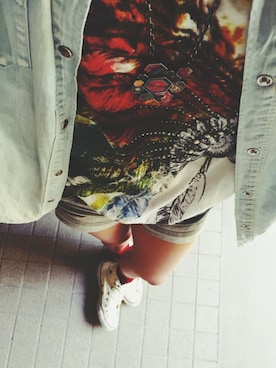 「Desigual（デシグアル）のアイテム（アクセサリー）」を使った、ganaさん（レディース・160cm）の春コーディネート