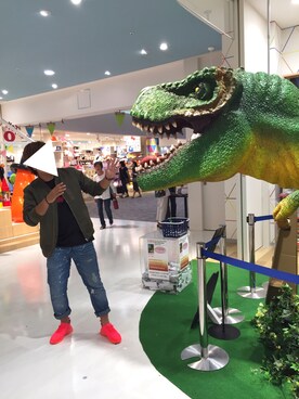 「Right-on（ライトオン）のアイテム（ミリタリージャケット）」を使った、ヒロトさん（メンズ・167cm）の秋コーディネート