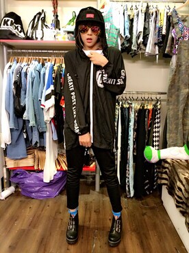 「アイテム（モッズコート）」を使った、viola tsengさん（レディース・164cm）の夏コーディネート