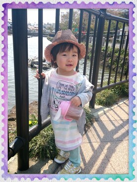 「アイテム（ハット、ブラウン系）」を使った、SaSaさん（キッズ・70cm）の春コーディネート