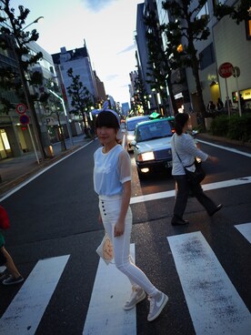 「アイテム（その他シューズ、グレー系）」を使った、大皮高さん（レディース・172cm）の冬コーディネート