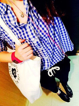 「アイテム（アナログ腕時計、ピンク系）」を使った、ゆきまるさん（レディース・159cm）の秋コーディネート