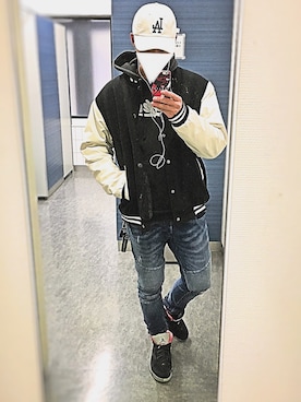 「Jordan」｜「アイテム（スタジャン）」を使った、こーきさん（メンズ・176cm）の秋コーディネート