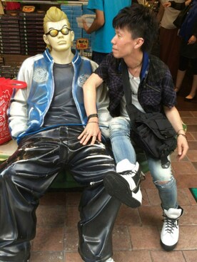 「KMRii（ケムリ）のアイテム（スニーカー）」を使った、ますだ@Jさん（メンズ・160cm）の秋コーディネート