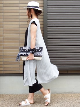 「ロングジレ」｜「アイテム（つなぎ/オールインワン）」を使った、miho🅰ニコさん（レディース・165cm）の夏コーディネート