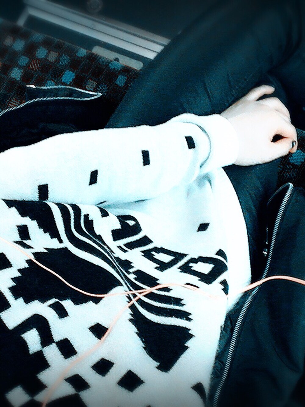 adidas Originals by JEREMY SCOTT（アディダスオリジナルスバイ