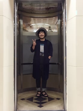 「MONKI（モンキ）のアイテム（ステンカラーコート）」を使った、zooさん（メンズ・172cm）の秋コーディネート