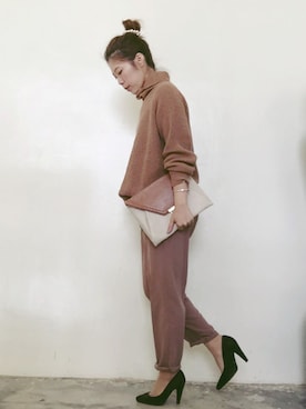 「アイテム（つなぎ/オールインワン、ベージュ系）」を使った、MISAさん（レディース・160cm）の冬コーディネート