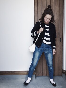 「フリンジデニム」｜「アイテム（その他アウター）」を使った、Tomomi Ohashiさん（レディース・154cm）の春コーディネート