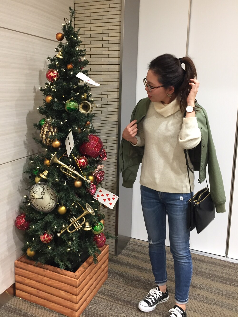 「MERCURYDUOの【BIJ】 ファー付BZ（ミリタリージャケット、グリーン系）」を使った、ma_chanさん（レディース・153cm）の秋コーディネートの1枚目の写真