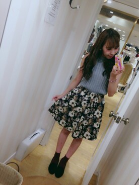 「店頭コーデ」｜「アイテム（スカート）」を使った、ぴこさん（レディース・160cm）の秋コーディネート