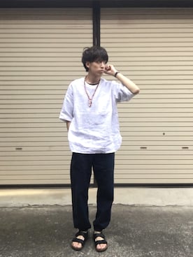 「CASIO（カシオ）のアイテム（アナログ腕時計、ゴールド系）」を使った、ゆーすけさん（メンズ・172cm）の春コーディネート