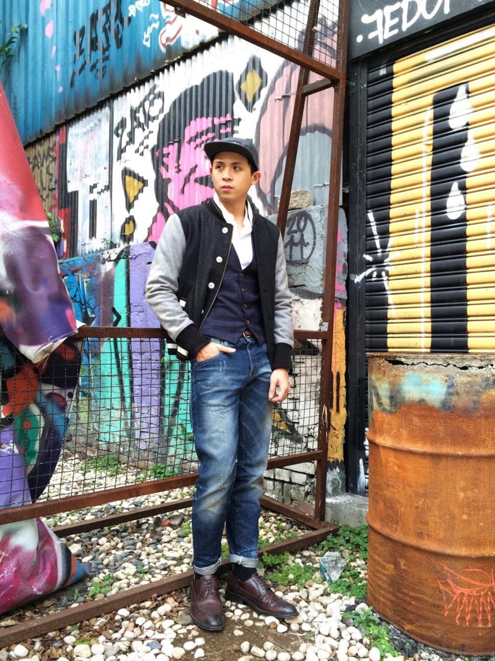 「plain-me、Revo」｜「Revo.の毛料棒球外套（スタジャン、グレー系）」を使った、plain-me_xmさん（メンズ・178cm）の春コーディネートの1枚目の写真