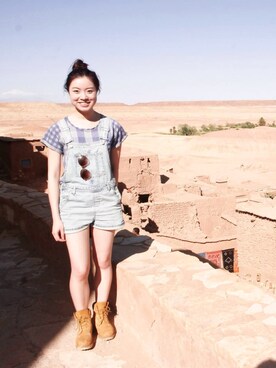 「travel」｜「アイテム（オールインワン・サロペット）」を使った、Vivian Mokさん（レディース・163cm）の夏コーディネート