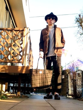 「アイテム（ダウンベスト、ブラウン系）」を使った、ichiさん（メンズ・169cm）の冬コーディネート