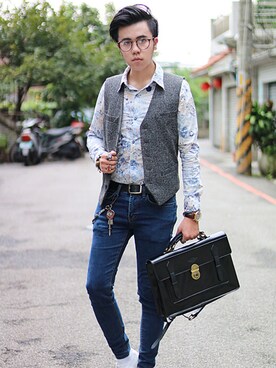 「McVingのアイテム」を使った、Echo Wangさん（メンズ・168cm）の秋コーディネート