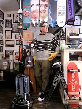 「SON OF THE CHEESE（サノバチーズ）のアイテム（雑貨/ホビー）」を使った、STROKEさん（メンズ・174cm）の冬コーディネート