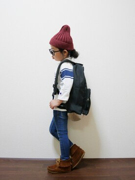 「Minnetonka（ミネトンカ）のアイテム（ブーツ）」を使った、花音さん（キッズ・100cm）の秋コーディネート