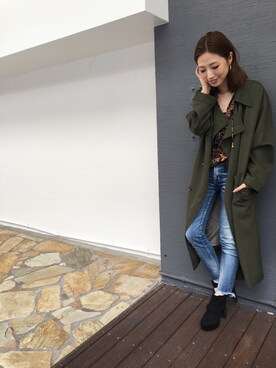 「アイテム（トレンチコート、グリーン系）」を使った、NAOMIさん（レディース・156cm）の秋コーディネート