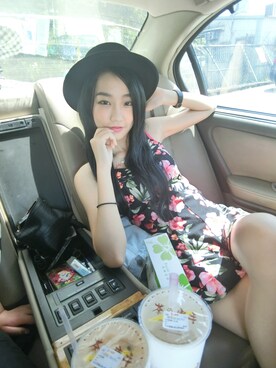 「FOREVER 21（フォーエバー トゥエンティーワン）のアイテム（つなぎ/オールインワン）」を使った、HanHan さん（レディース・163cm）の秋コーディネート