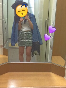 「タイト」｜「アイテム（帽子）」を使った、Mayuka😈さん（レディース・151cm）の春コーディネート