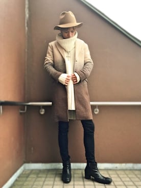 「NO ID.（ノーアイディ）のアイテム（チェスターコート）」を使った、SH1ONさん（メンズ・171cm）の冬コーディネート