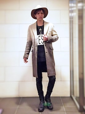 「NO ID.（ノーアイディ）のアイテム（チェスターコート）」を使った、SH1ONさん（メンズ・171cm）の冬コーディネート