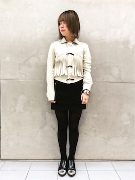 「アイテム（バングル/リストバンド）」を使った、松下恵さん（レディース・156cm・20代）の冬コーディネート