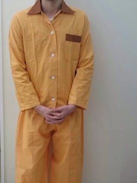 「umit benan（ウミットベナン）のアイテム（パンツ）」を使った、MISTA Tさん（メンズ・170cm）の夏コーディネート
