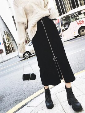 「WHATEVER（ファットエバー）のアイテム」を使った、TSUKIKO.LIさん（レディース・160cm）の秋コーディネート