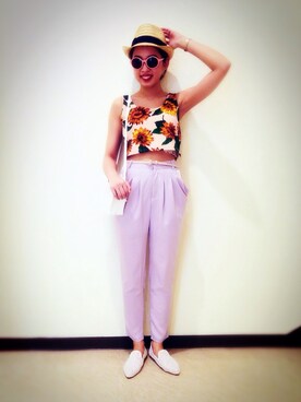 「LILY BROWN（リリーブラウン）のラフィア中折れハット（ハット、ベージュ系）」を使った、akari suzukiさん（レディース・164cm）の春コーディネート