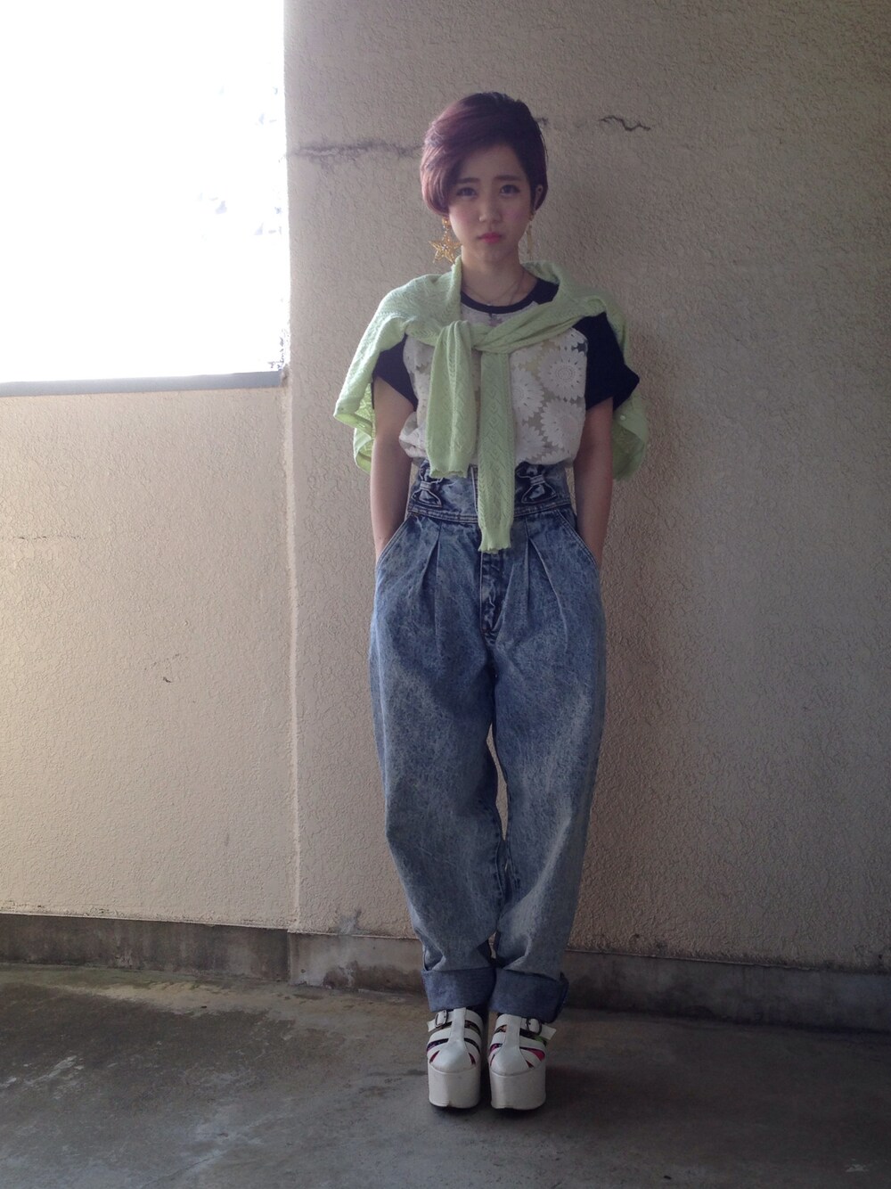 「スピンズのアイテム（デニムパンツ、その他）」を使った、なつきさん（レディース・151cm）の夏コーディネートの1枚目の写真