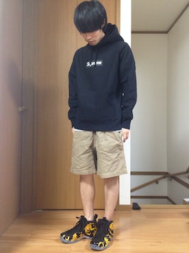 「膝上ショーツ」｜「アイテム（パーカー）」を使った、平太郎さん（メンズ・168cm）の春コーディネート